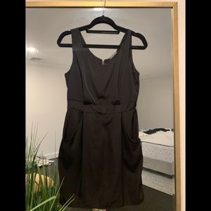 Black dress- short-with pockets- Size M